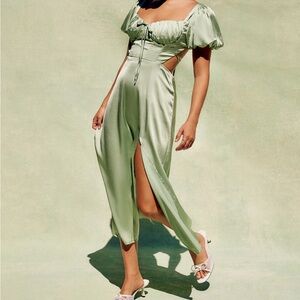 Satin Knotted puff sleeve split midi dress sage green